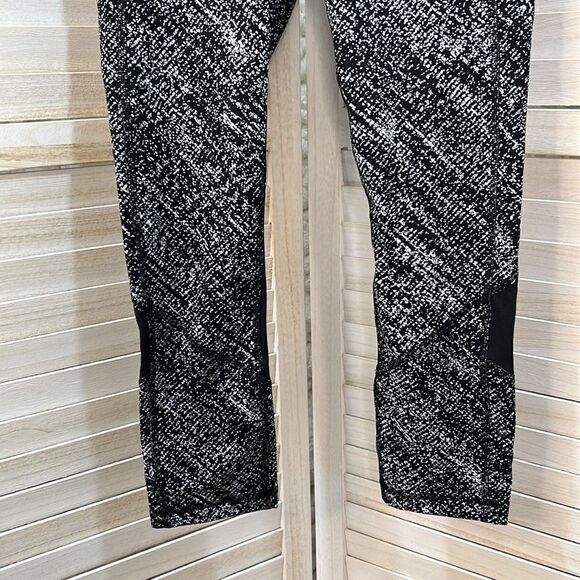 Lululemon Pace Rival High-Rise Crop 22" 4 - Picture 5 of 11